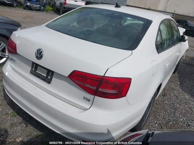 3VWDA7AJ4FM228293 Volkswagen Jetta