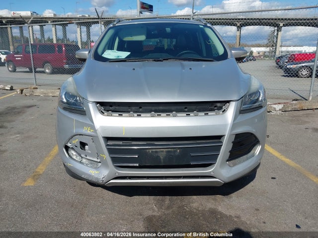 Продажа на аукционе авто 2015 Ford Escape Titanium, vin: 1FMCU9J93FUA69510, номер лота: 40063802
