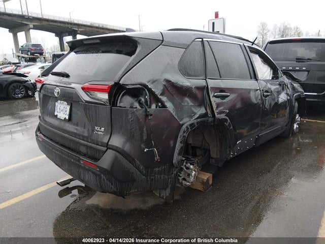2T3RWRFV2SW283173 Toyota Rav4 Xle/woodland Edition