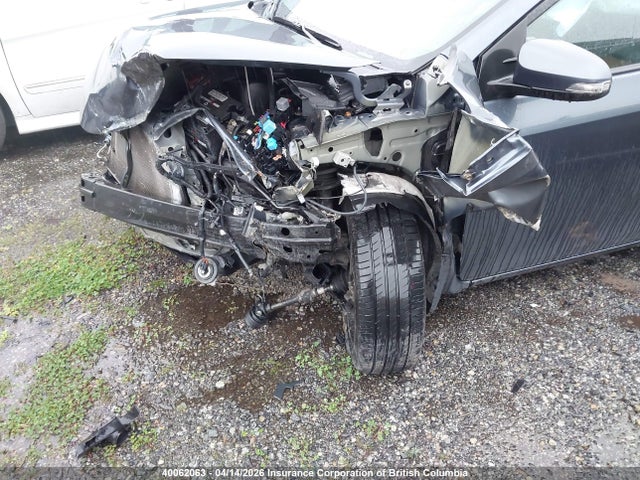 2015 Toyota Corolla L/le/le Pls/prm/s/s Pls მანქანა იყიდება აუქციონზე, vin: 2T1BURHE7FC317418, აუქციონის ნომერი: 40062063