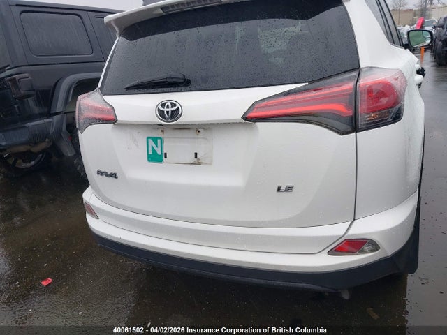 2T3ZFREV9HW353195 Toyota RAV4 LE