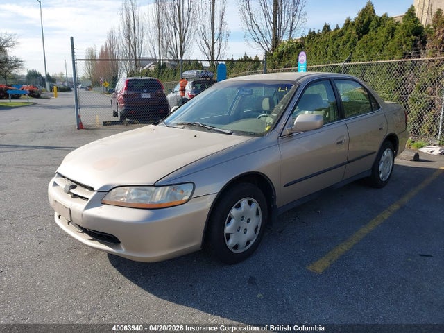 Aukcja sprzedaży 2000 Honda Accord Lx, vin: 1HGCG5643YA805191, numer aukcji: 40063940
