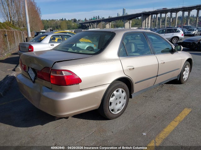 Aukcja sprzedaży 2000 Honda Accord Lx, vin: 1HGCG5643YA805191, numer aukcji: 40063940