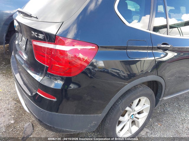 40062135 :رقم المزاد ، 5UXWX9C51D0A12957 vin ، 2013 Bmw X3 Xdrive28i مزاد بيع