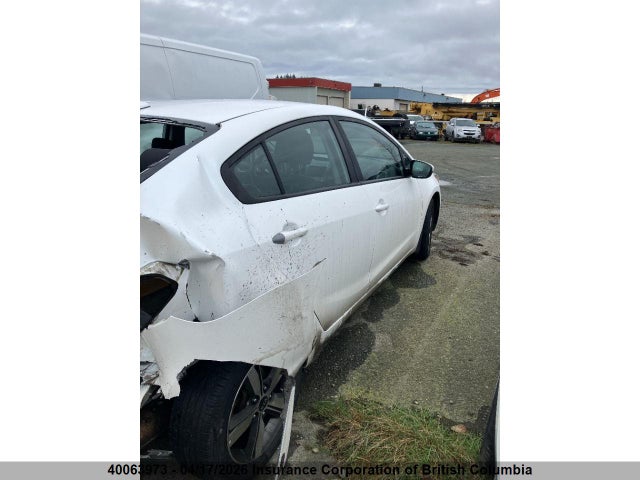 3KPFL4A75JE267356 KIA Forte