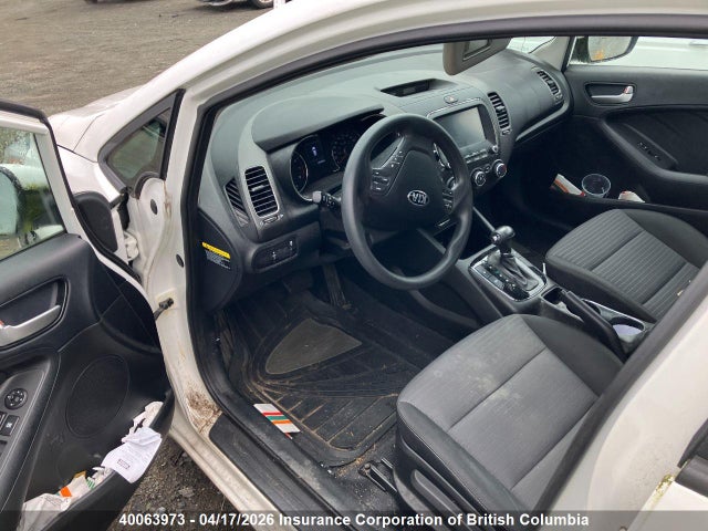 3KPFL4A75JE267356 KIA Forte