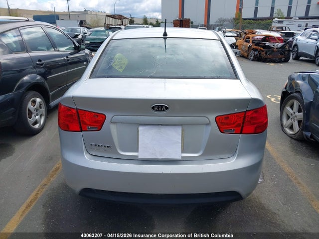 2013 Kia Forte Lx მანქანა იყიდება აუქციონზე, vin: KNAFT4A26D5647274, აუქციონის ნომერი: 40063207