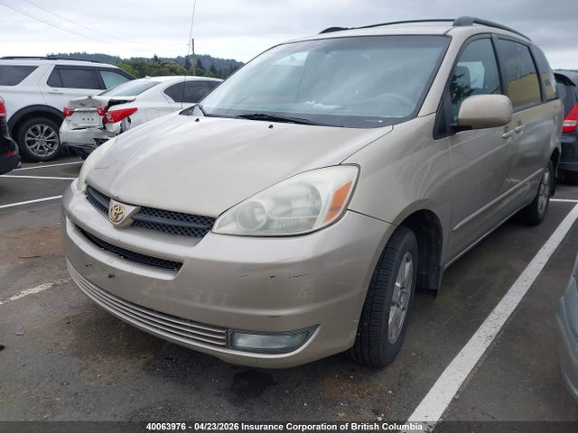 2004 Toyota Sienna Ce/le მანქანა იყიდება აუქციონზე, vin: 5TDZA23C04S135052, აუქციონის ნომერი: 40063976