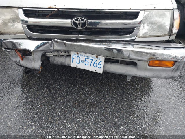 2000 Toyota Tacoma Xtracab მანქანა იყიდება აუქციონზე, vin: 4TAVL52N3YZ591110, აუქციონის ნომერი: 40061525