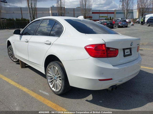 Продажа на аукционе авто 2012 Bmw 328i, vin: WBA3A5C54CF257921, номер лота: 40063985