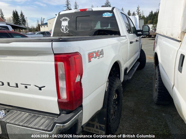 1FT8W3BA9PEC17942 Ford F350