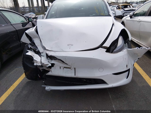 Продажа на аукционе авто 2023 Tesla Model Y, vin: LRWYGDFD5PC162115, номер лота: 40060444