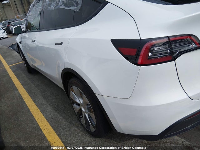 Продажа на аукционе авто 2023 Tesla Model Y, vin: LRWYGDFD5PC162115, номер лота: 40060444