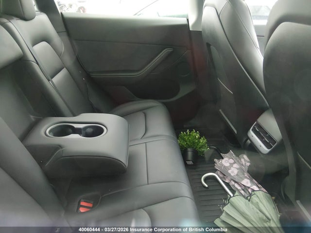 Продажа на аукционе авто 2023 Tesla Model Y, vin: LRWYGDFD5PC162115, номер лота: 40060444
