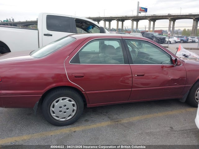 1999 Toyota Camry მანქანა იყიდება აუქციონზე, vin: JT2BG22K5X0336664, აუქციონის ნომერი: 40064022