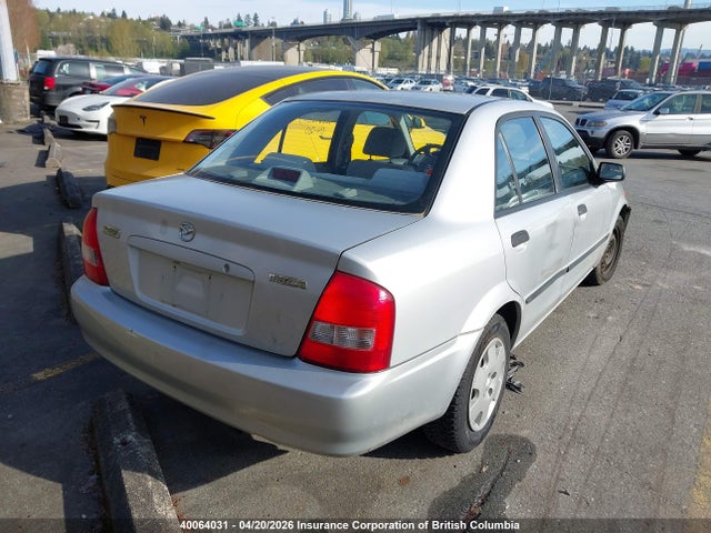 2000 Mazda Protege Dx/lx მანქანა იყიდება აუქციონზე, vin: JM1BJ2228Y0309713, აუქციონის ნომერი: 40064031