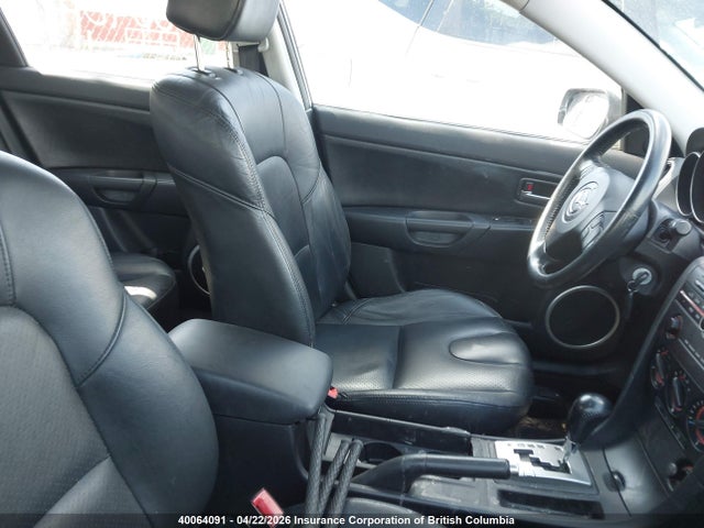 40064091 :رقم المزاد ، JM1BK143341136295 vin ، 2004 Mazda 3 Hatchback مزاد بيع