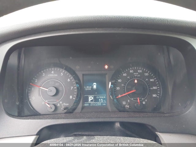 2015 Toyota Sienna 7 Passenger მანქანა იყიდება აუქციონზე, vin: 5TDZK3DC9FS534353, აუქციონის ნომერი: 40064104