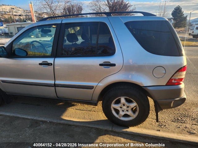 Продаж на аукціоні авто 1999 Mercedes-benz Ml 320, vin: 4JGAB54E3XA126189, номер лоту: 40064152