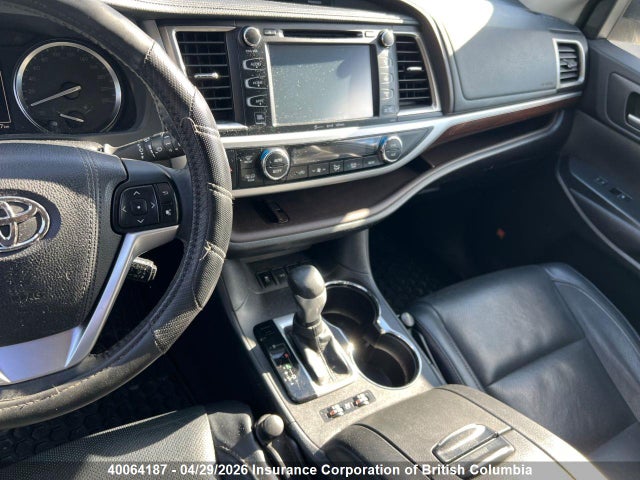 40064187 :رقم المزاد ، 5TDDKRFH2GS320411 vin ، 2016 Toyota Highlander Limited مزاد بيع