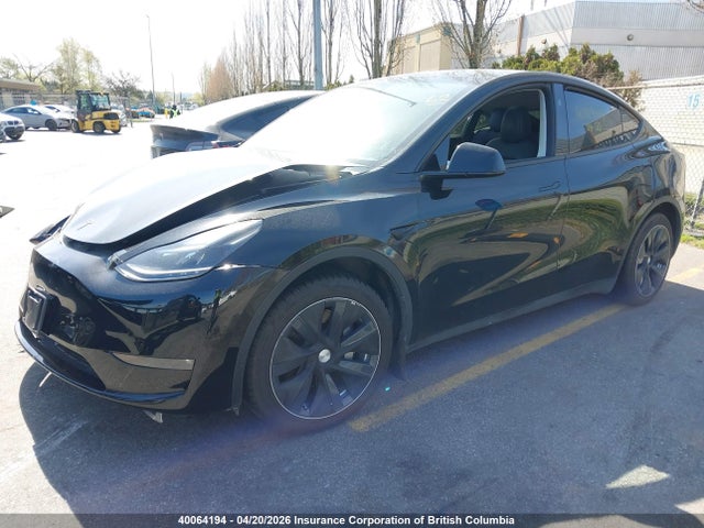 2024 Tesla Model Y მანქანა იყიდება აუქციონზე, vin: 7SAYGAEE8RF061655, აუქციონის ნომერი: 40064194