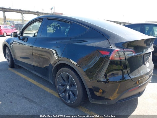 2024 Tesla Model Y მანქანა იყიდება აუქციონზე, vin: 7SAYGAEE8RF061655, აუქციონის ნომერი: 40064194