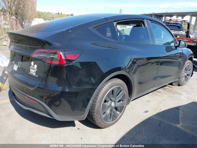 2024 Tesla Model Y მანქანა იყიდება აუქციონზე, vin: 7SAYGAEE8RF061655, აუქციონის ნომერი: 40064194