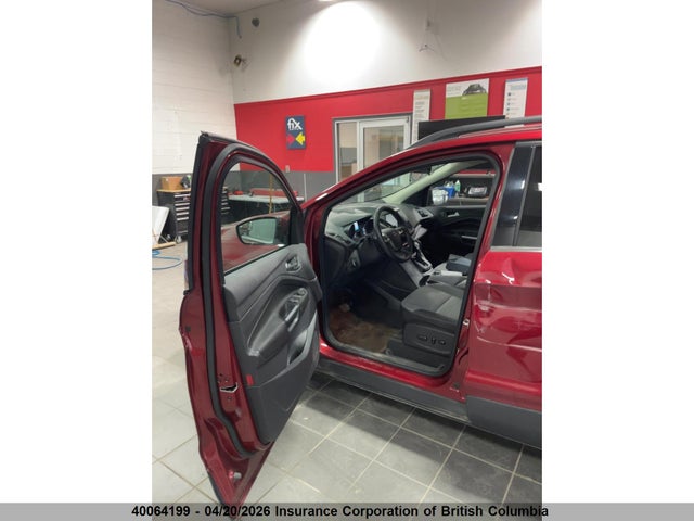 Продаж на аукціоні авто 2014 Ford Escape Se, vin: 1FMCU9G99EUD40267, номер лоту: 40064199