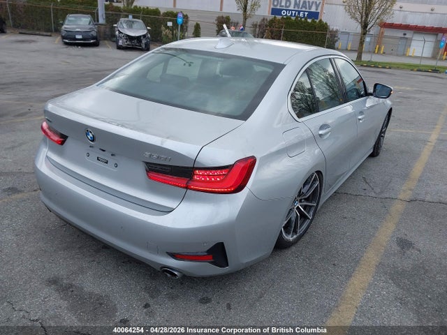 WBA5R7C51KAJ86976 BMW 330I