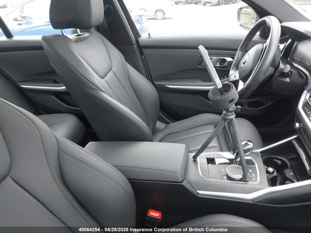 WBA5R7C51KAJ86976 BMW 330I