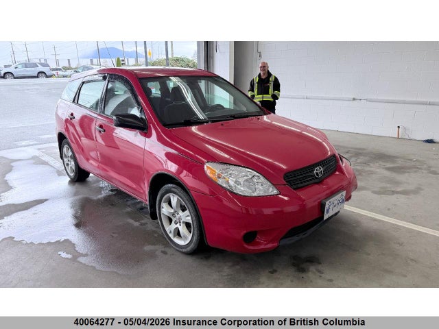 40064277 :رقم المزاد ، 2T1KR32E75C857759 vin ، 2005 Toyota Corolla Matrix Xr مزاد بيع