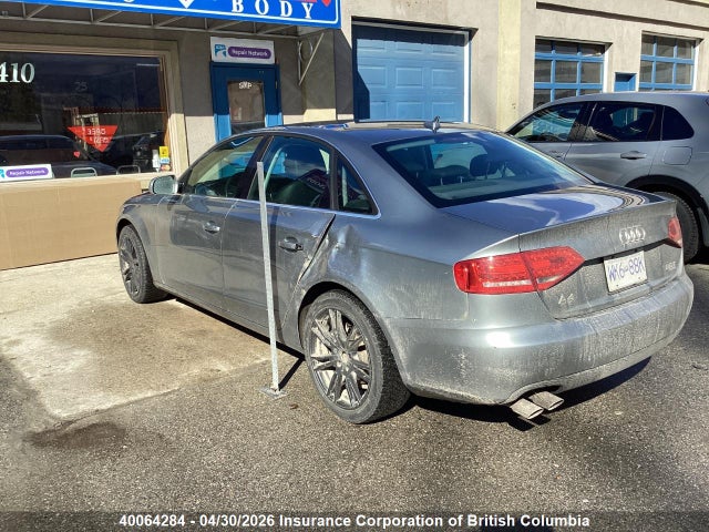 40064284 :رقم المزاد ، WAUFFCFL1AN027981 vin ، 2010 Audi A4 مزاد بيع
