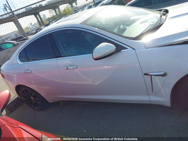 Продаж на аукціоні авто 2015 Jaguar Xf, vin: SAJXA0FS6FPU76565, номер лоту: 40064289