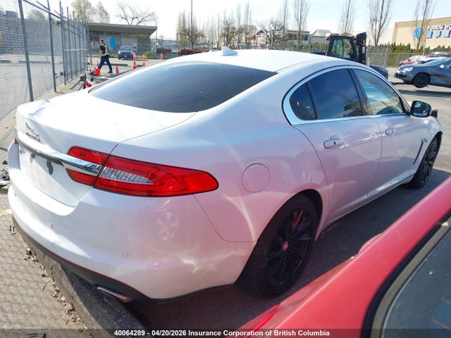 Продаж на аукціоні авто 2015 Jaguar Xf, vin: SAJXA0FS6FPU76565, номер лоту: 40064289