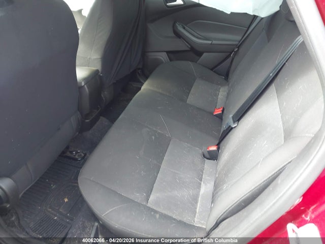 40062066 :رقم المزاد ، 1FADP3K20FL371525 vin ، 2015 Ford Focus Se مزاد بيع
