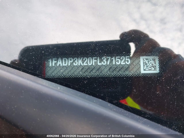 40062066 :رقم المزاد ، 1FADP3K20FL371525 vin ، 2015 Ford Focus Se مزاد بيع