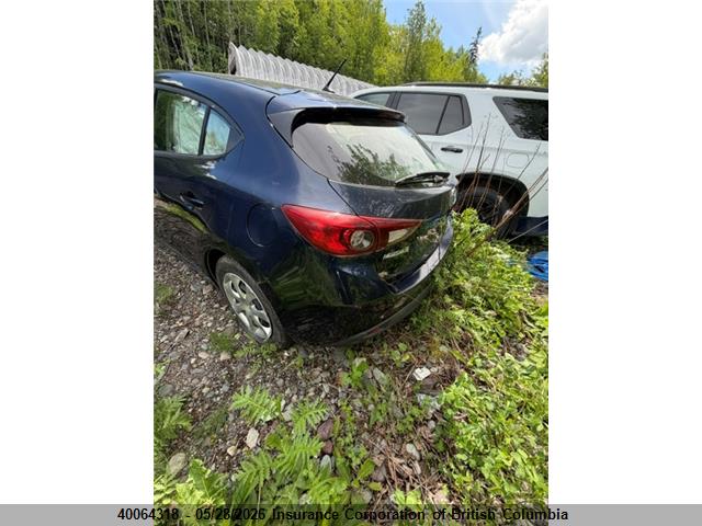 40064318 :رقم المزاد ، 3MZBM1K73GM292020 vin ، 2016 Mazda 3 Sport مزاد بيع
