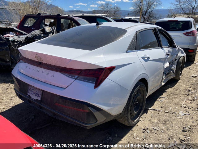 KMHLN4DG4RU705995 Hyundai Elantra Luxury
