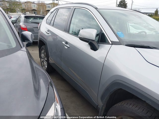 2022 Toyota Rav4 მანქანა იყიდება აუქციონზე, vin: 2T3R1RFV8NC257519, აუქციონის ნომერი: 40064337