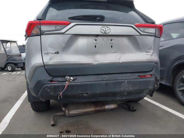 2022 Toyota Rav4 მანქანა იყიდება აუქციონზე, vin: 2T3R1RFV8NC257519, აუქციონის ნომერი: 40064337
