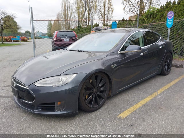 Продаж на аукціоні авто 2015 Tesla Model S 70d, vin: 5YJSA1S2XFF087572, номер лоту: 40064343