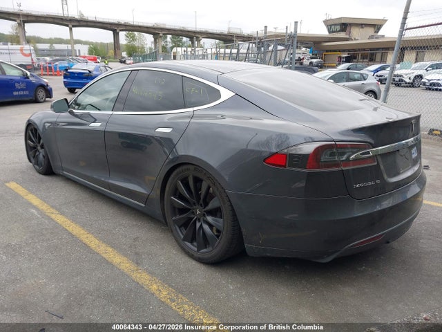 Продаж на аукціоні авто 2015 Tesla Model S 70d, vin: 5YJSA1S2XFF087572, номер лоту: 40064343
