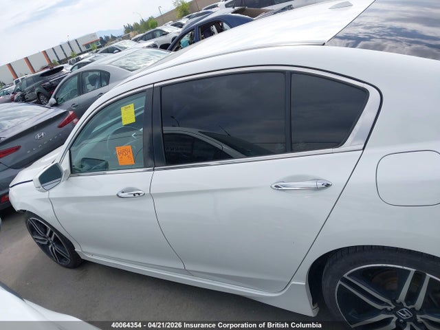 1HGCR2F08HA807508 Honda Accord Touring