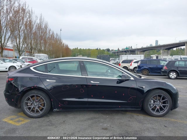 Продажа на аукционе авто 2019 Tesla Model 3, vin: 5YJ3E1EA4KF420032, номер лота: 40064357