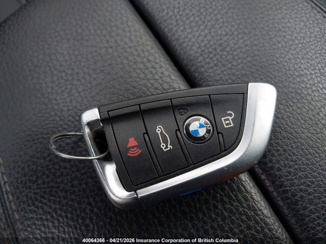40064366 :رقم المزاد ، 5UXKS4C36H0Y16723 vin ، 2017 Bmw X5 مزاد بيع