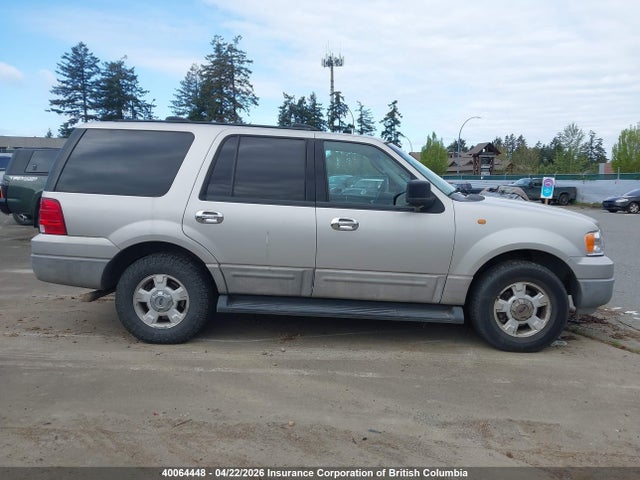 40064448 :رقم المزاد ، 1FMRU15W83LA99423 vin ، 2003 Ford Expedition Xlt مزاد بيع