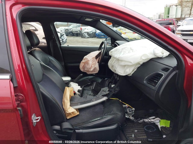 40058840 :رقم المزاد ، 1C3BC8FG0BN584395 vin ، 2011 Chrysler 200 S مزاد بيع