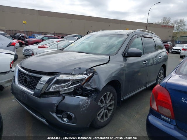 Продажа на аукционе авто 2015 Nissan Pathfinder S/sv/sl/platinum, vin: 5N1AR2MM8FC619841, номер лота: 40064453