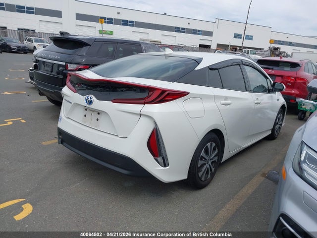 JTDKARFP4L3121437 Toyota Prius