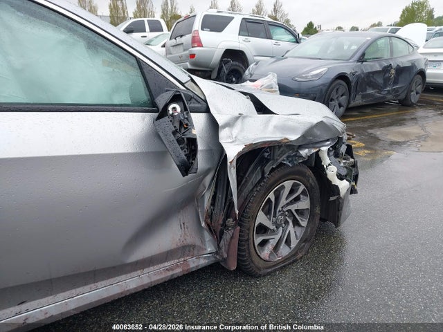 Aukcja sprzedaży 2018 Honda Civic Ex, vin: 2HGFC2F88JH028878, numer aukcji: 40063652